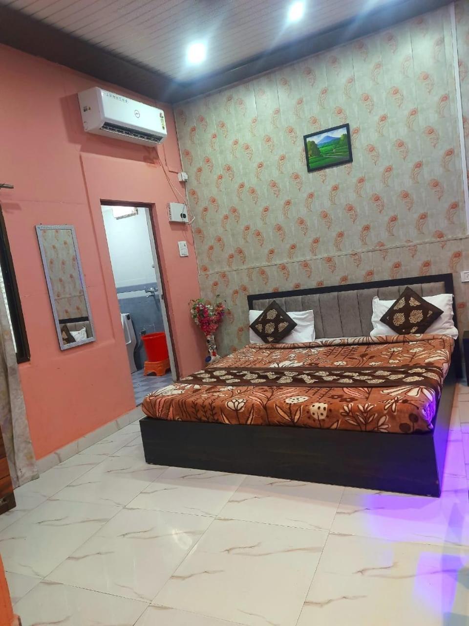Baba Paying Guest House Waranasi Zewnętrze zdjęcie