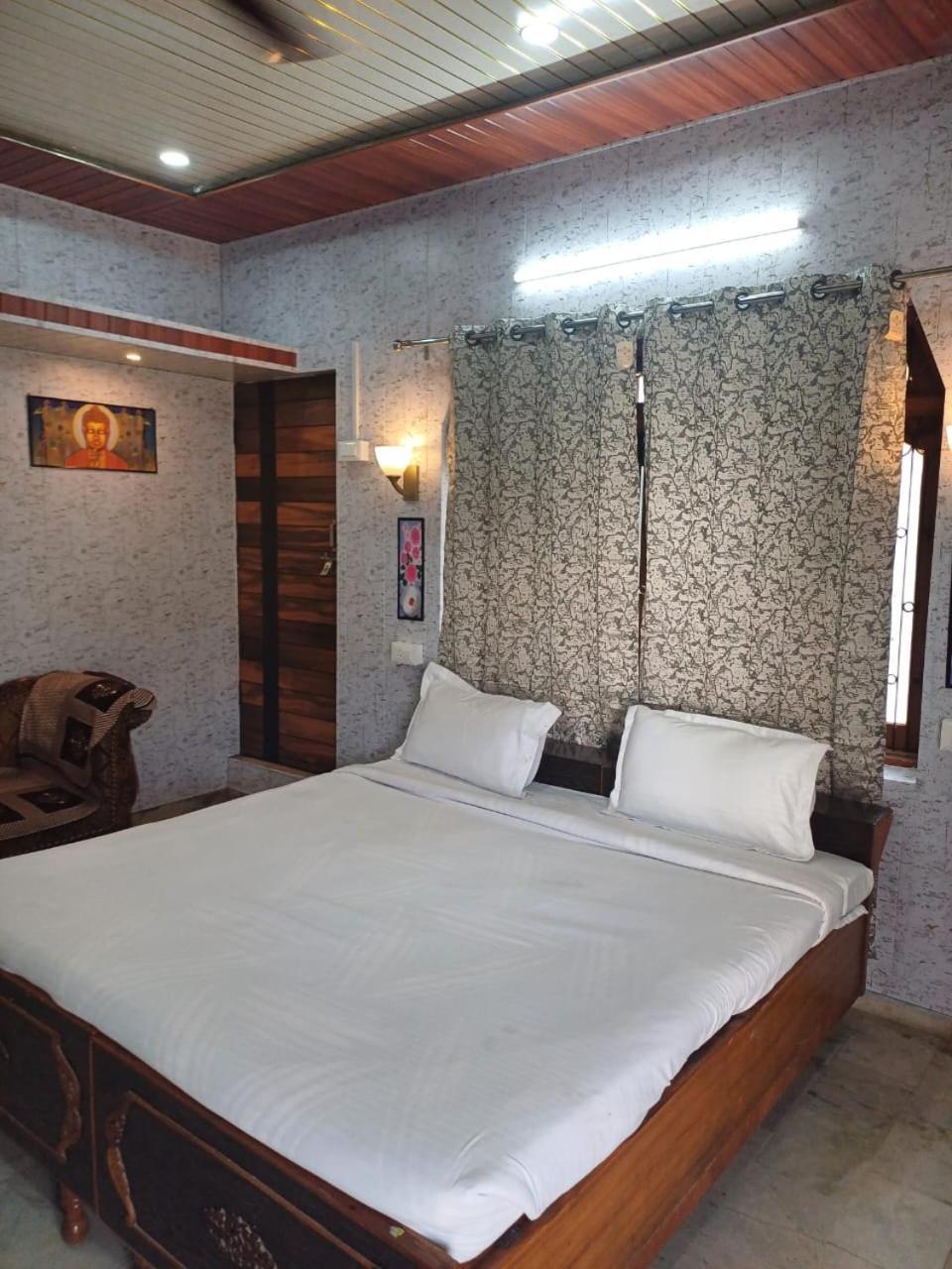 Baba Paying Guest House Waranasi Zewnętrze zdjęcie